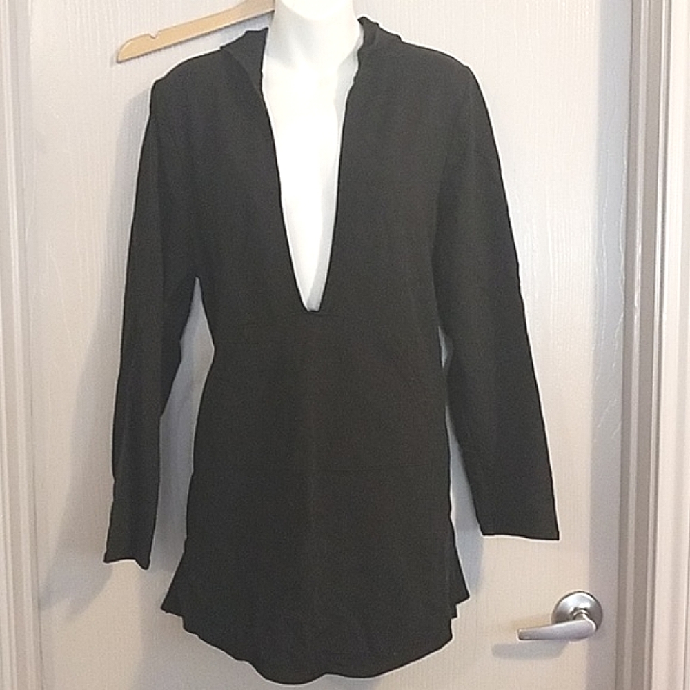 NEW Venezia brand black hoodie size 14/16 - NEW